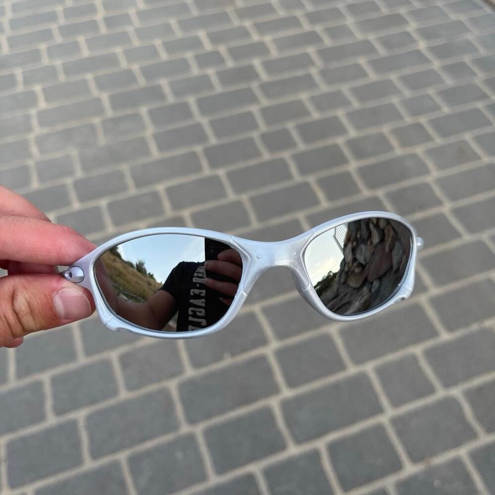 Vintage y2k motorcycle sunglasses juliet